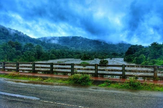 Rain Drops Premium Villas - Athirappilly Buitenkant foto